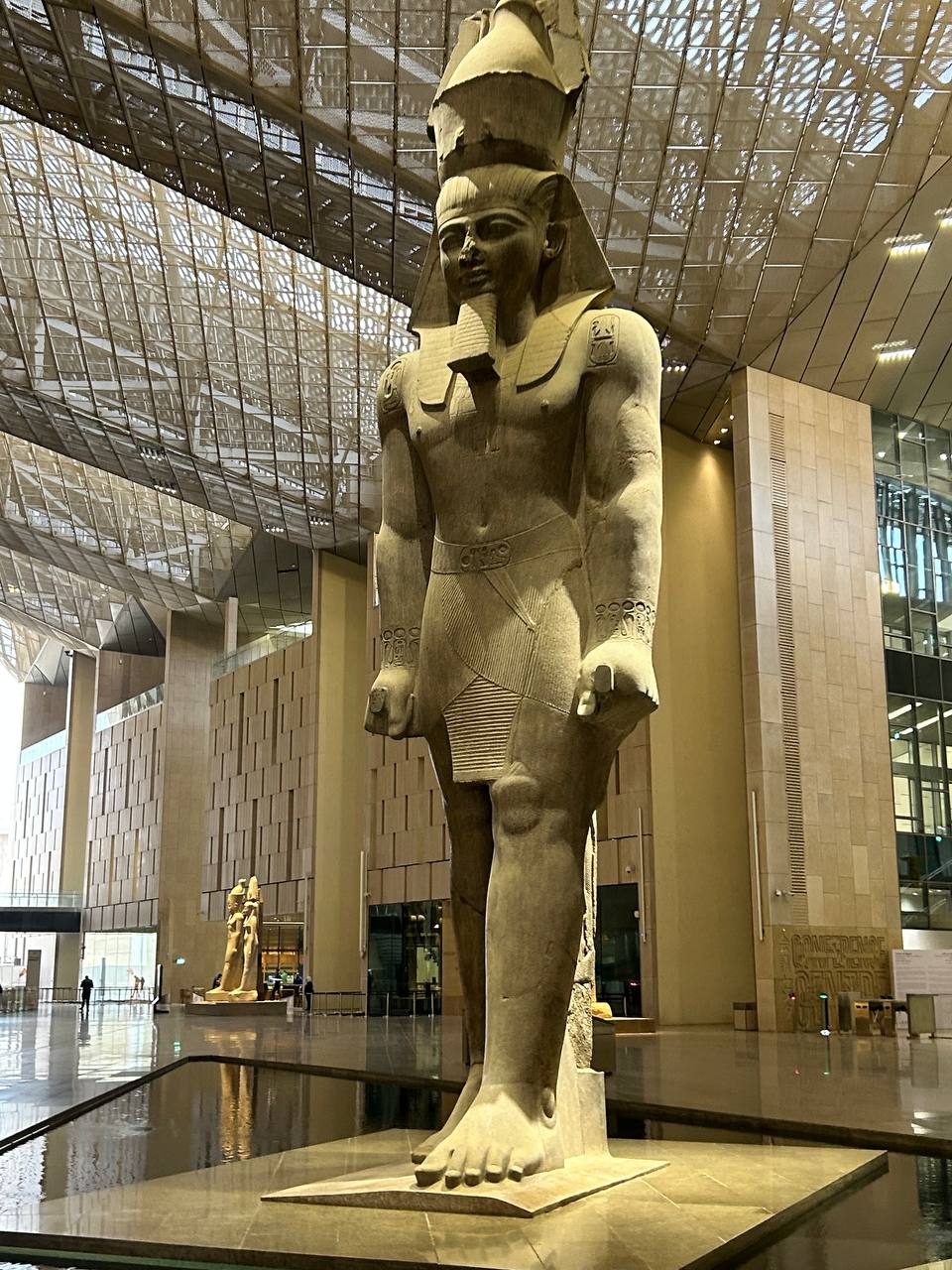 Bust of Ramesses II — image 2