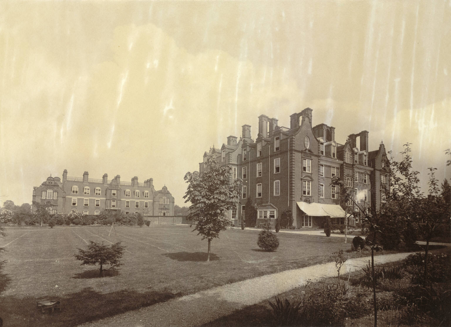 The Victorian Colleges — image 11