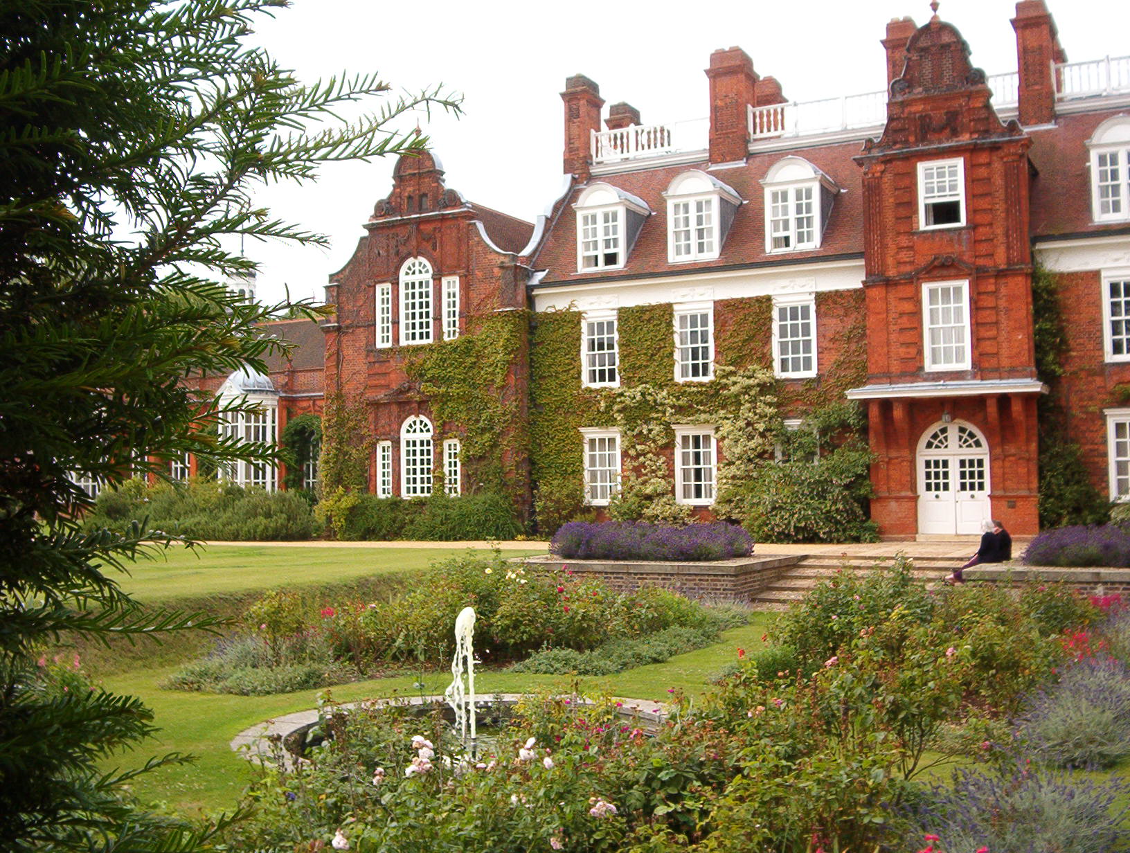 The Victorian Colleges