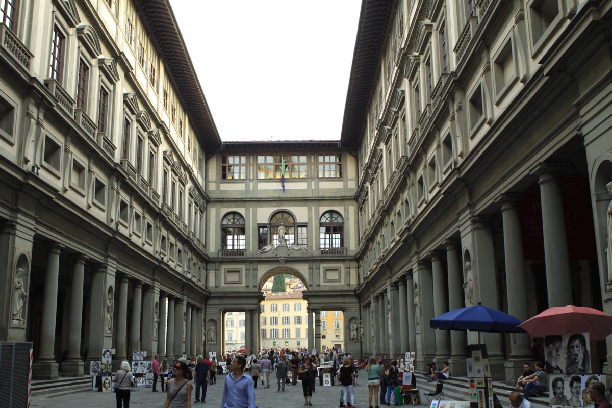 The Uffizi and Cosimo I — image 2