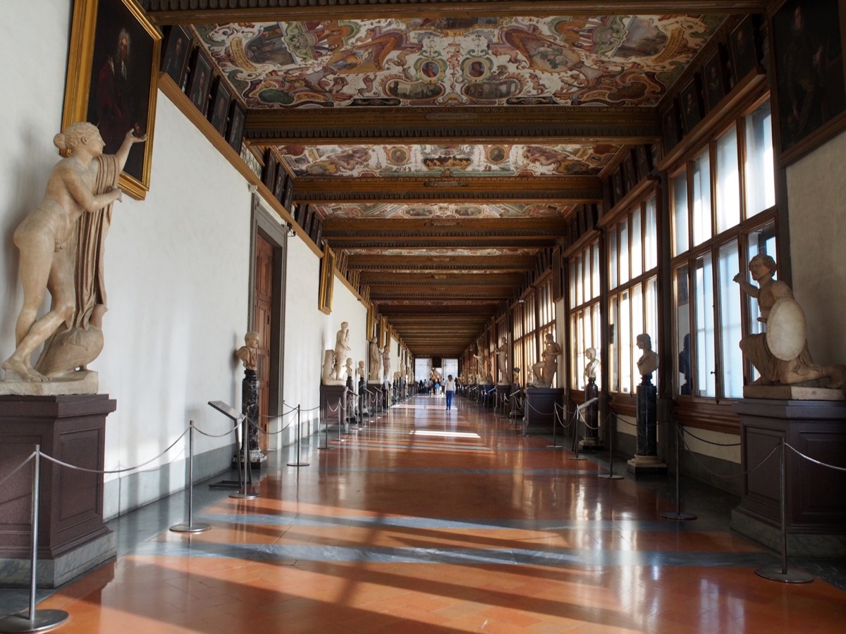 The Uffizi and Cosimo I — image 2