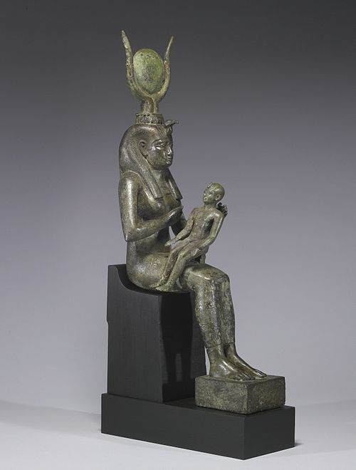 Golden Pendant of Osorkon II — image 16