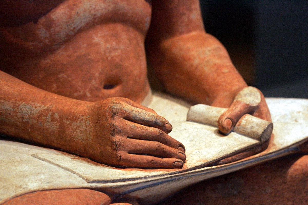 The Seated Scribe — image 3