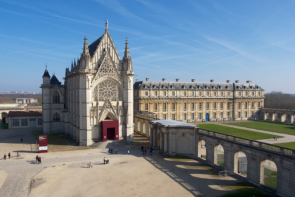 Medieval Palaces — image 15
