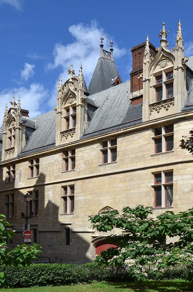 Medieval Townhouses — image 3