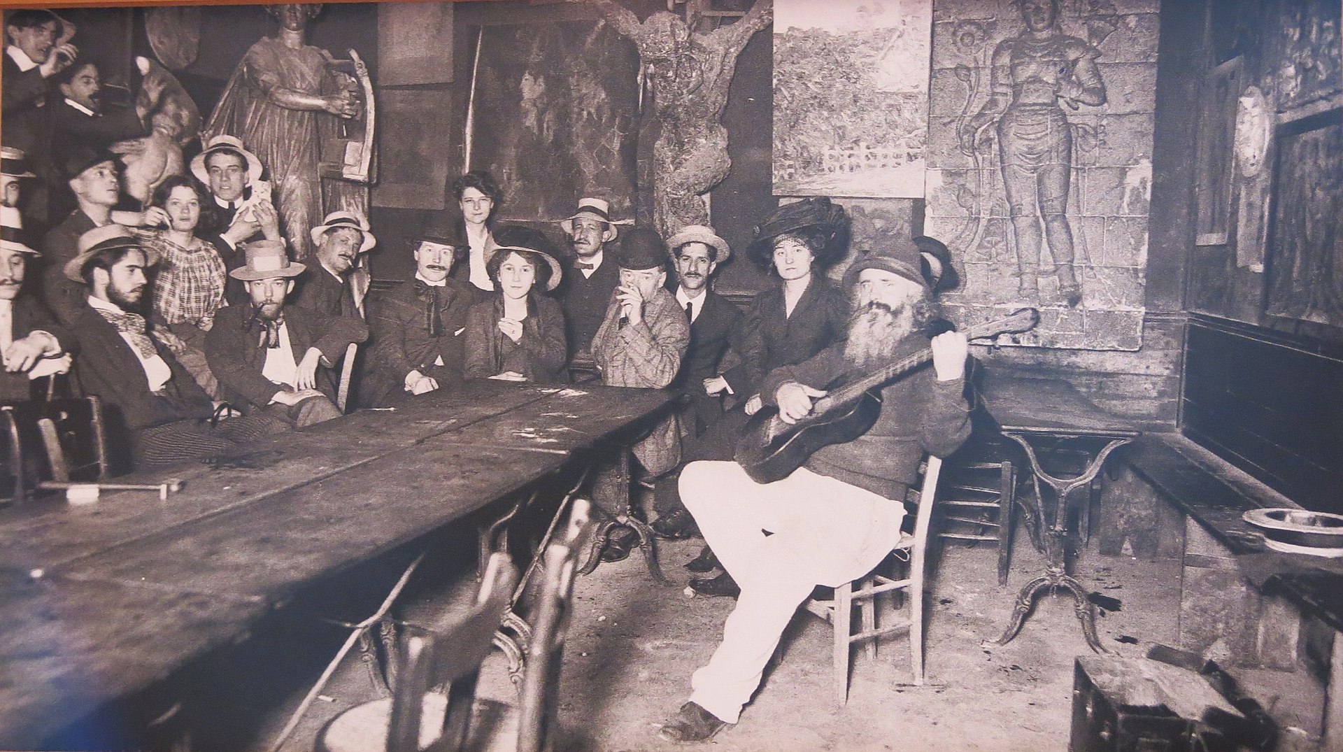 Montmartre — image 16