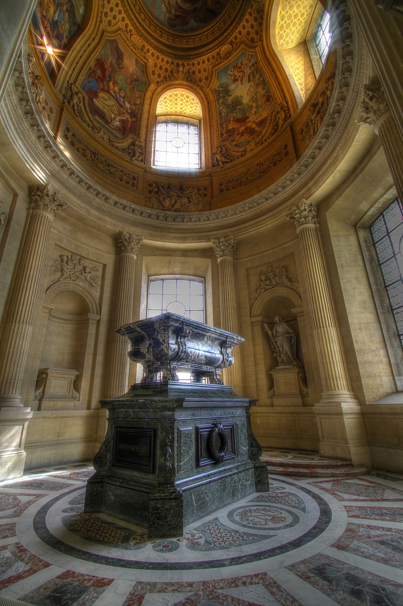 The Faubourg Saint Germain — image 20