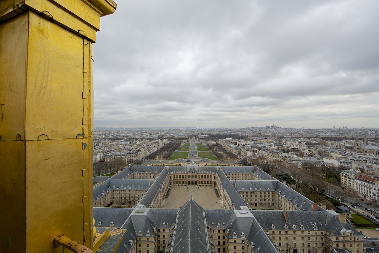 The Faubourg Saint Germain — image 4