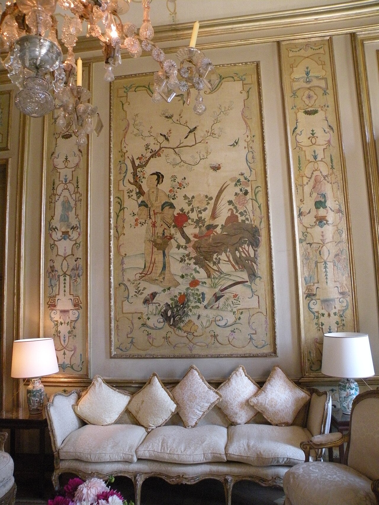 The Faubourg Saint Germain — image 8