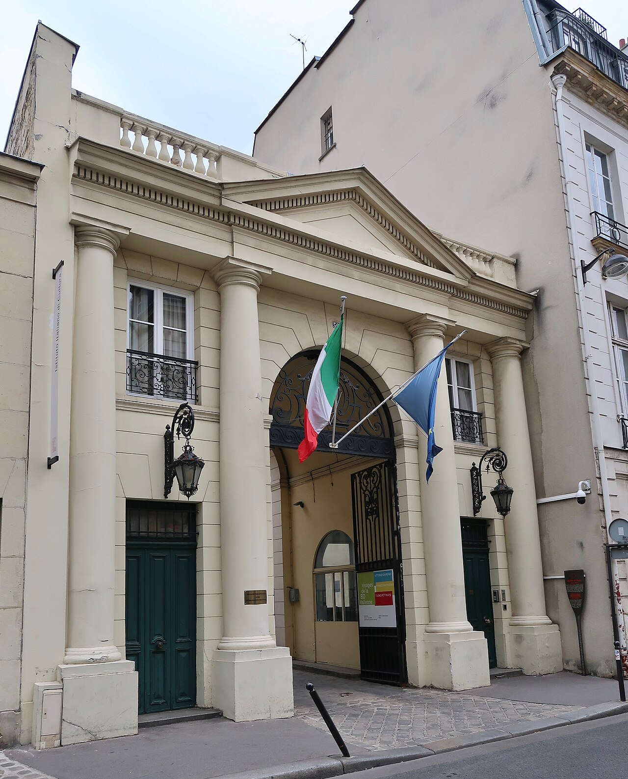 The Faubourg Saint Germain — image 2