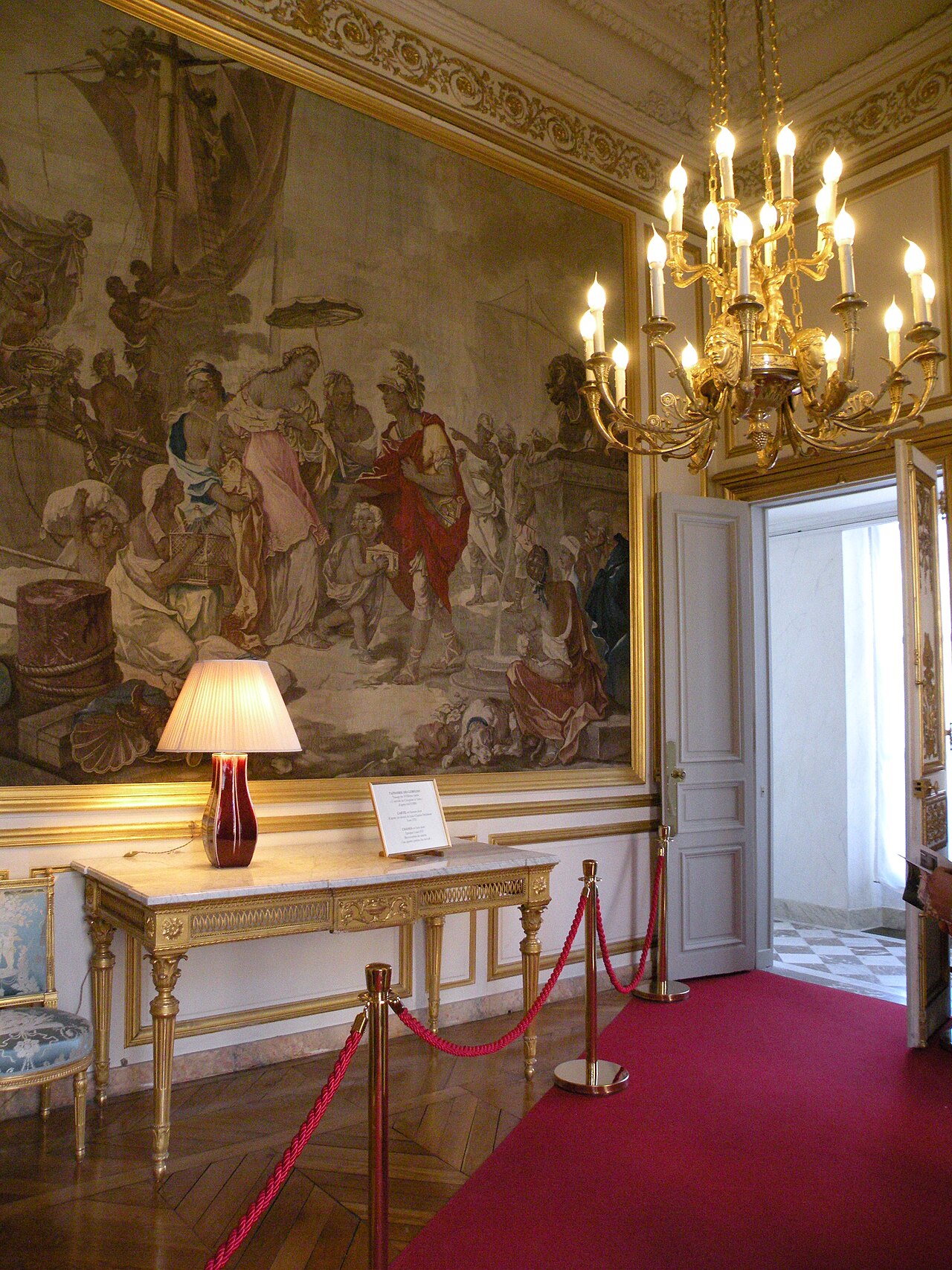 The Faubourg Saint Germain — image 5