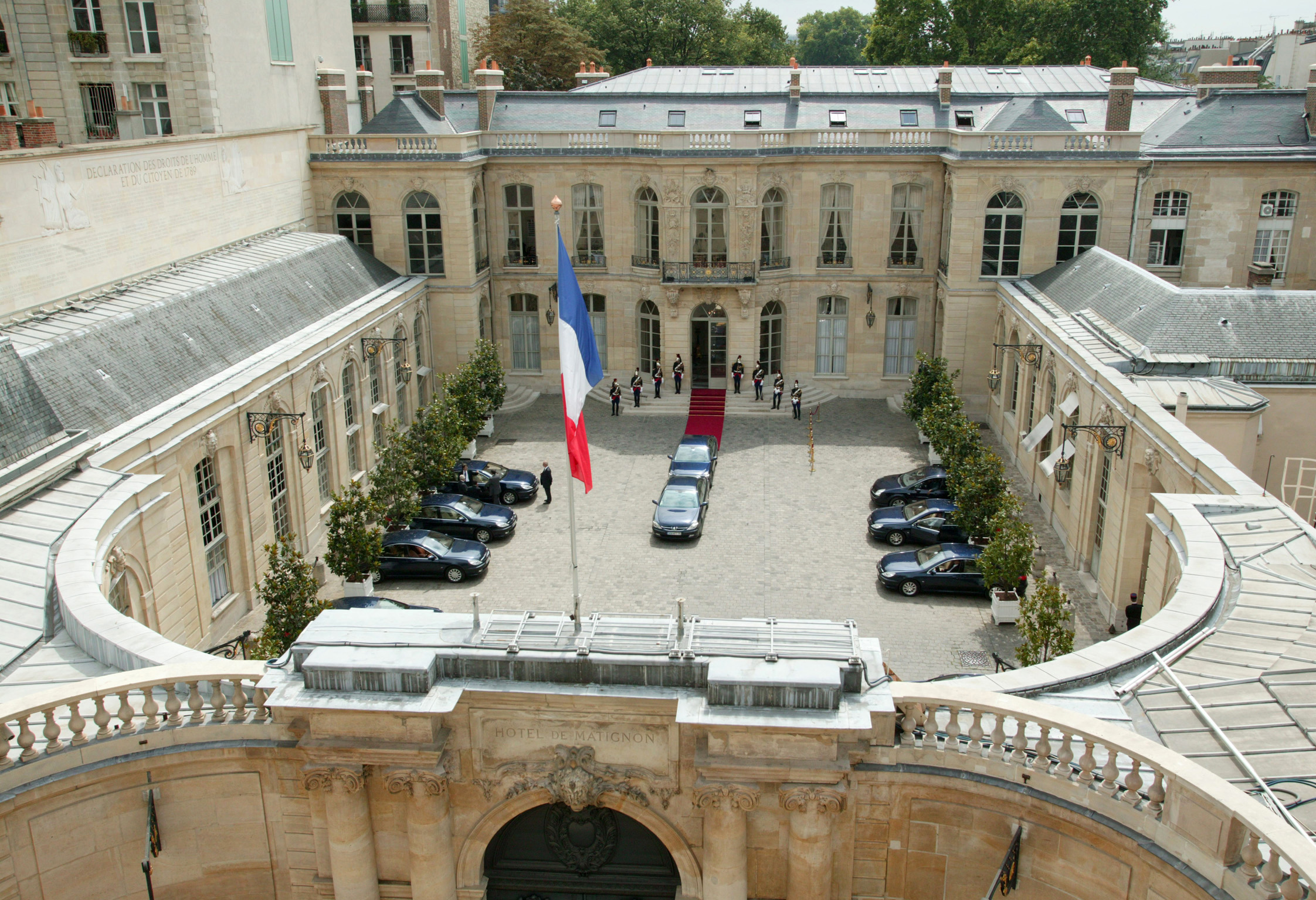 The Faubourg Saint Germain — image 2
