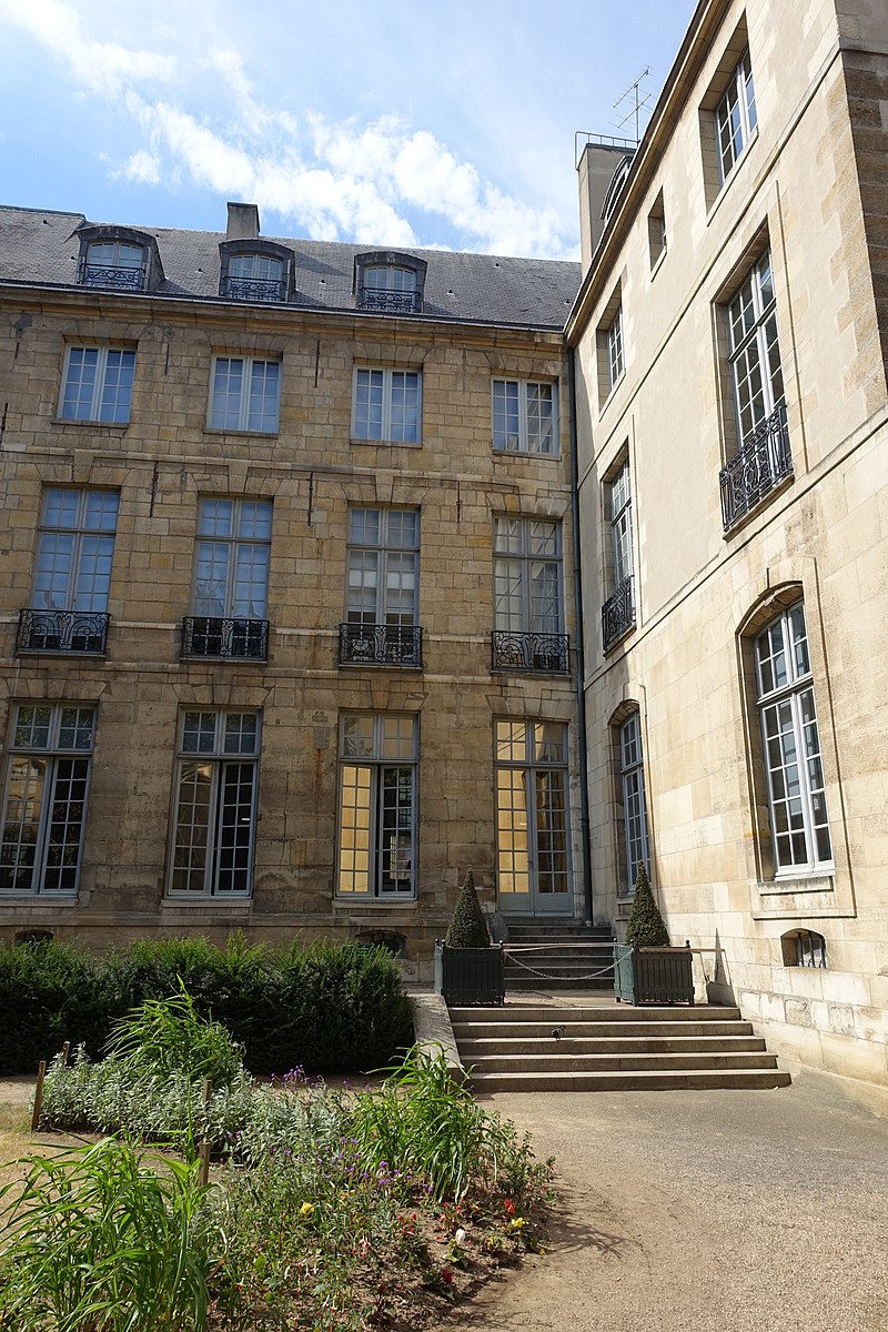 The Marais — image 20