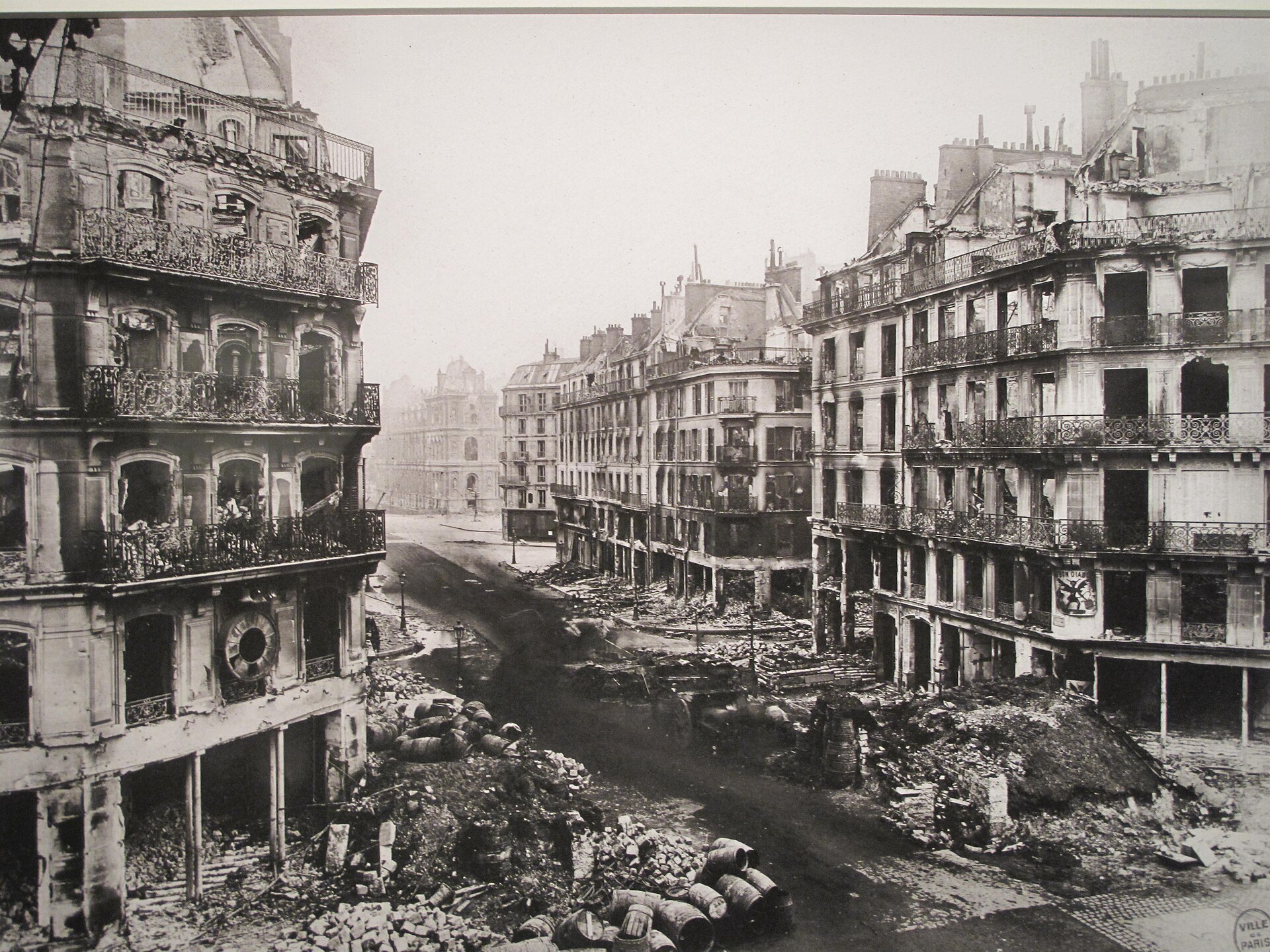 The Passages couverts & the Nouvelle Athènes — image 14