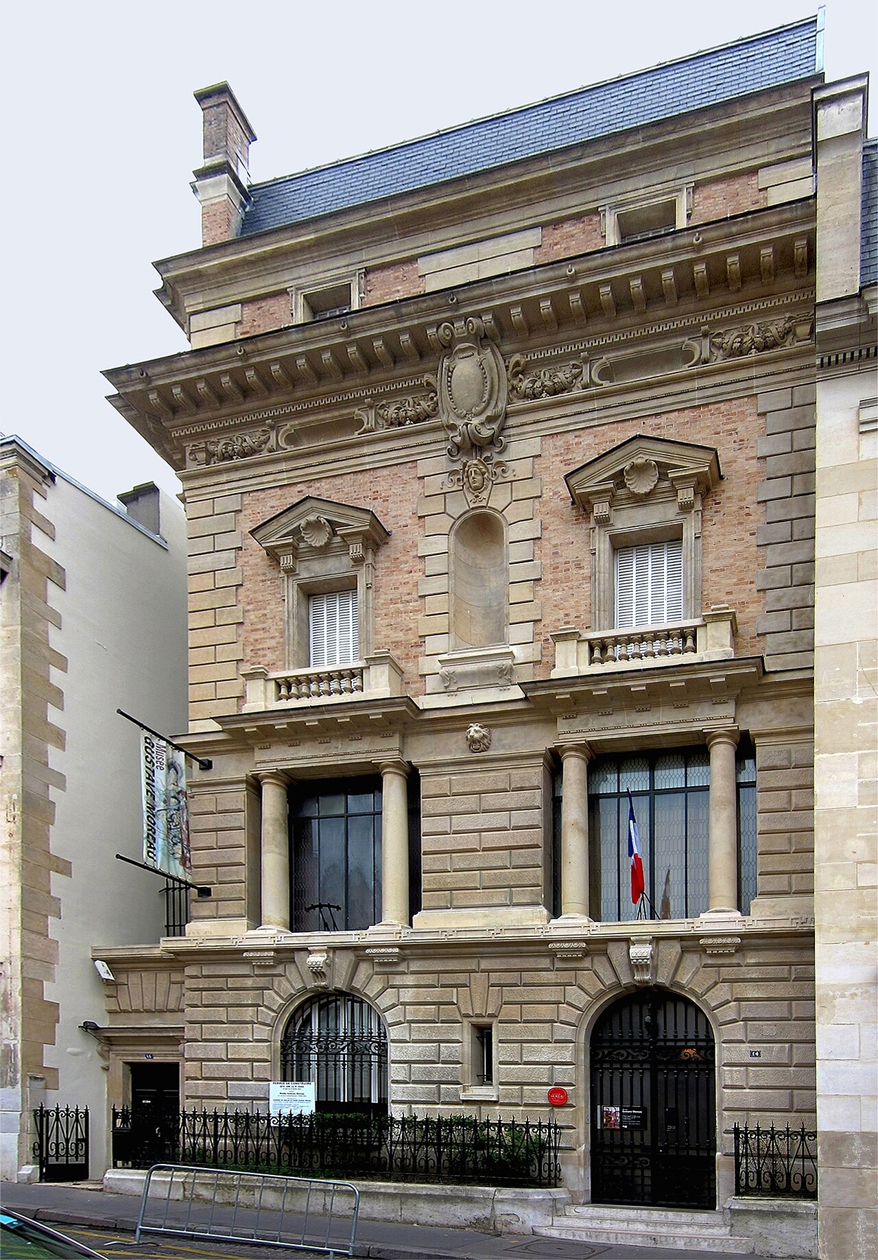 The Passages couverts & the Nouvelle Athènes — image 1
