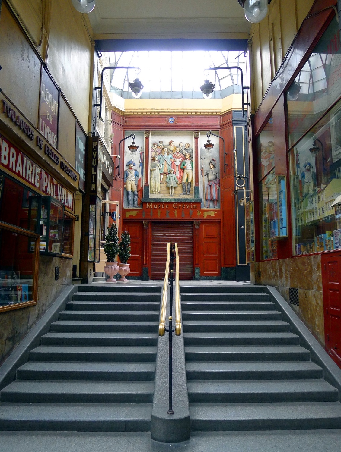 The Passages couverts & the Nouvelle Athènes — image 3
