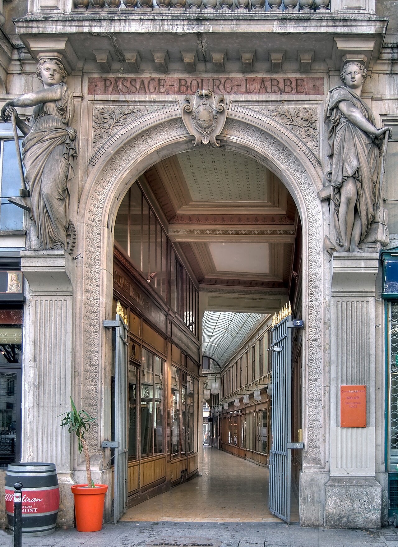 The Passages couverts & the Nouvelle Athènes — image 1