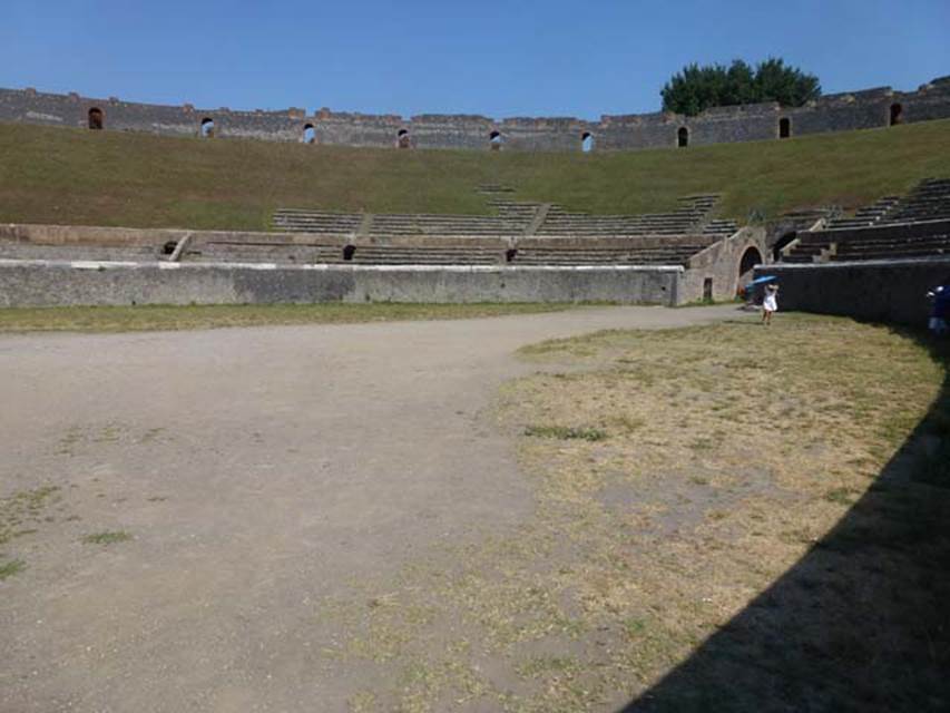 Amphitheatre — image 1