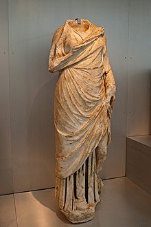The Building of Eumachia — image 10