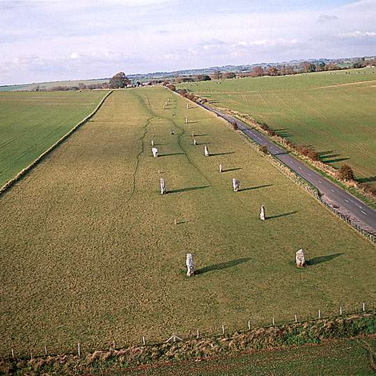 Avebury Stone Circle — image 3