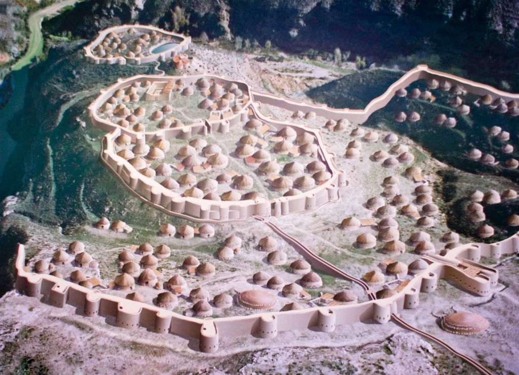 Durrington Walls - The builders' settlement — image 6