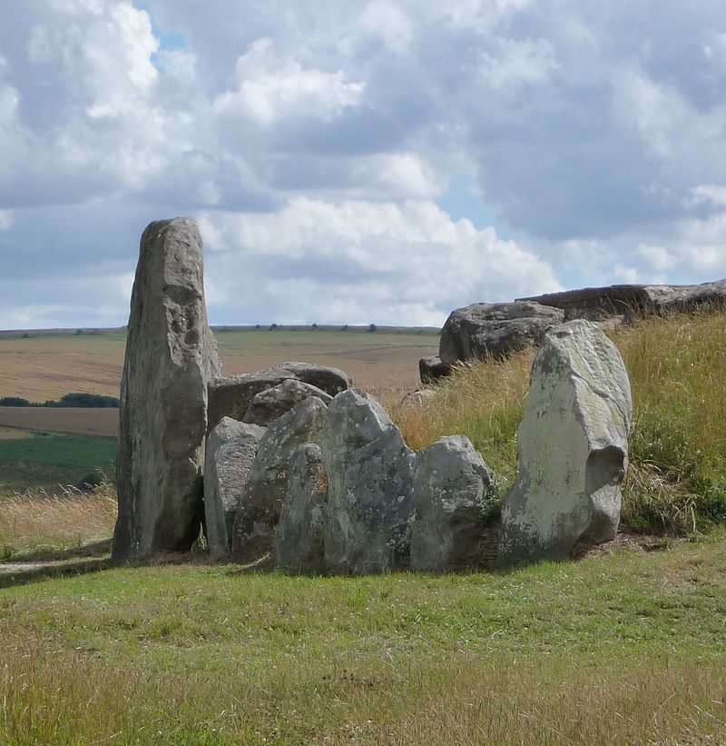 West Kennet & Normanton Down - Neolithic Long Barrows — image 3