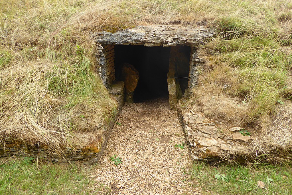 West Kennet & Normanton Down - Neolithic Long Barrows — image 4