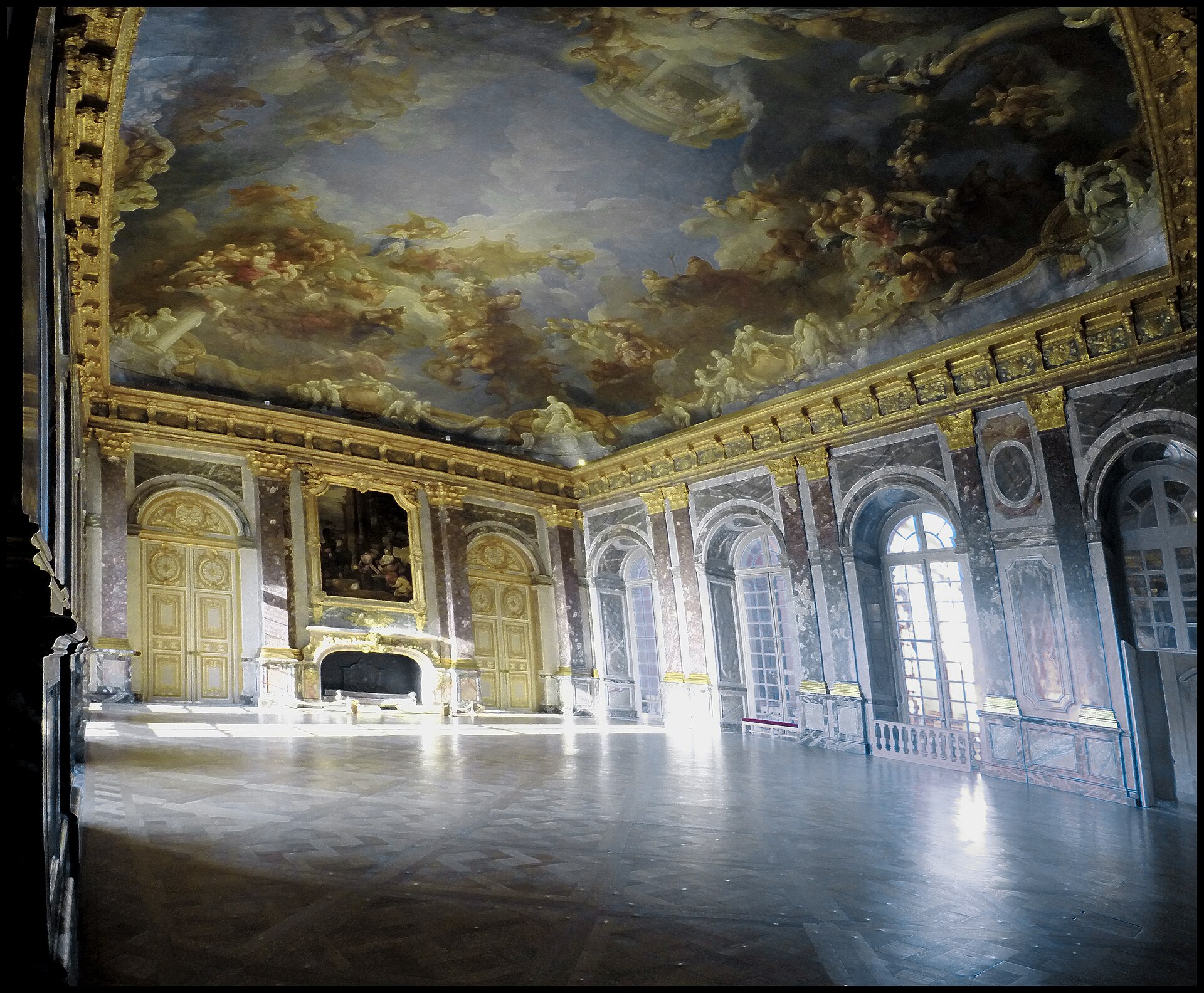 The State Apartments — image 13