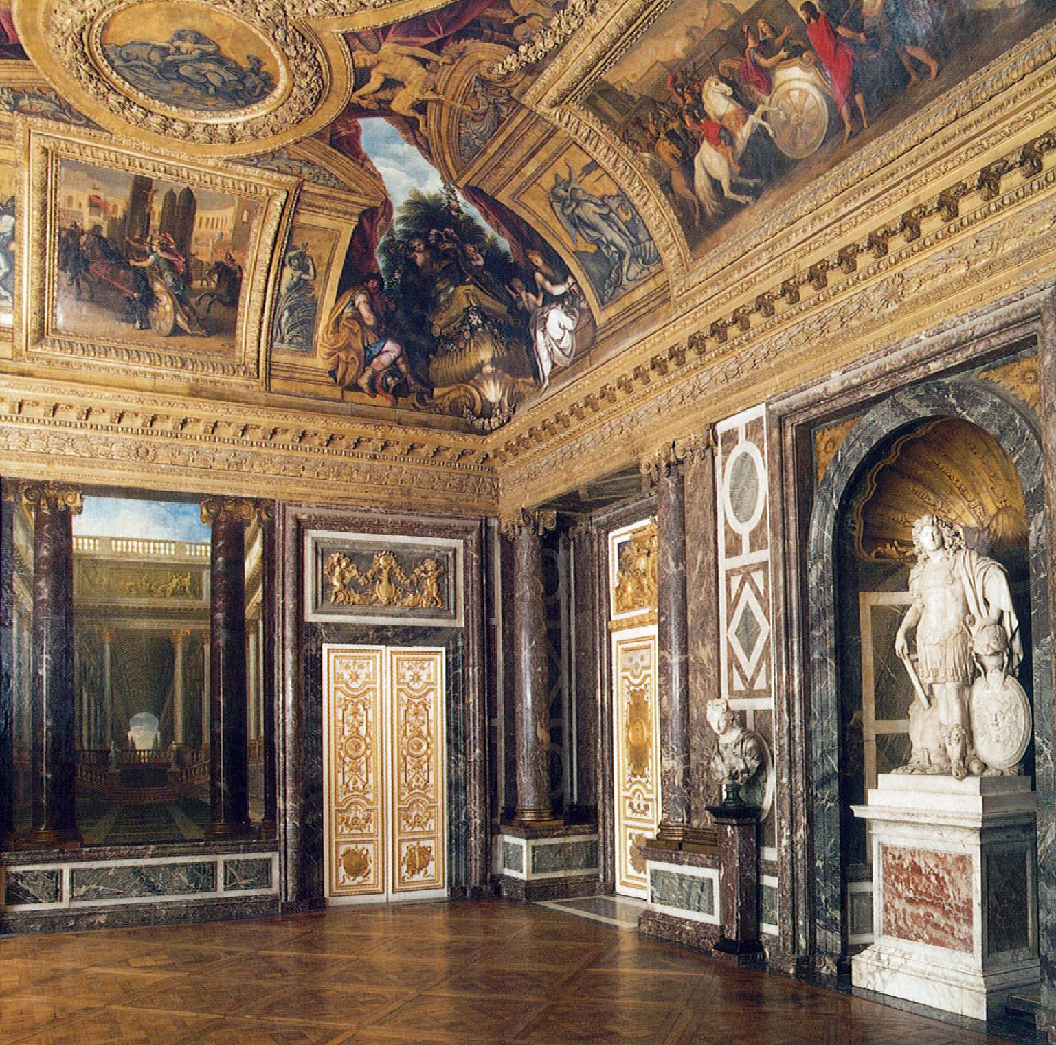 The State Apartments — image 9