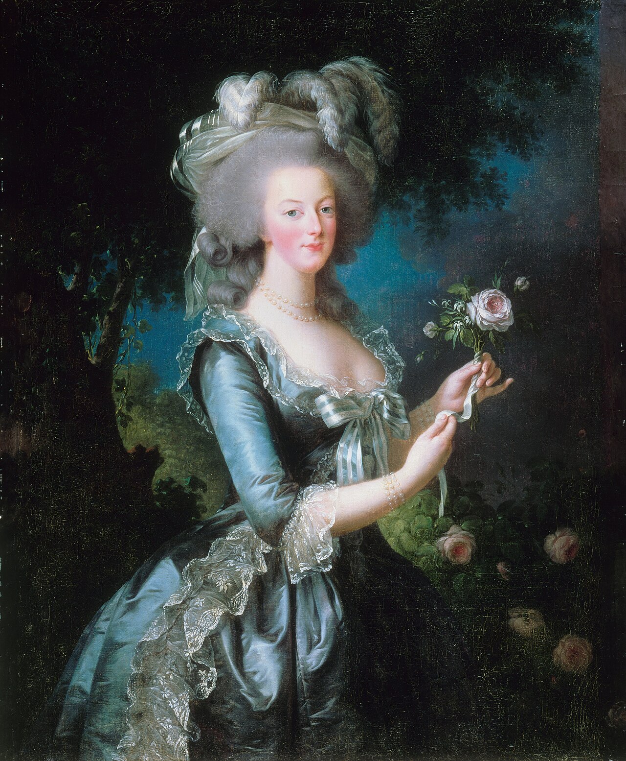 The Trianon Estate — image 10